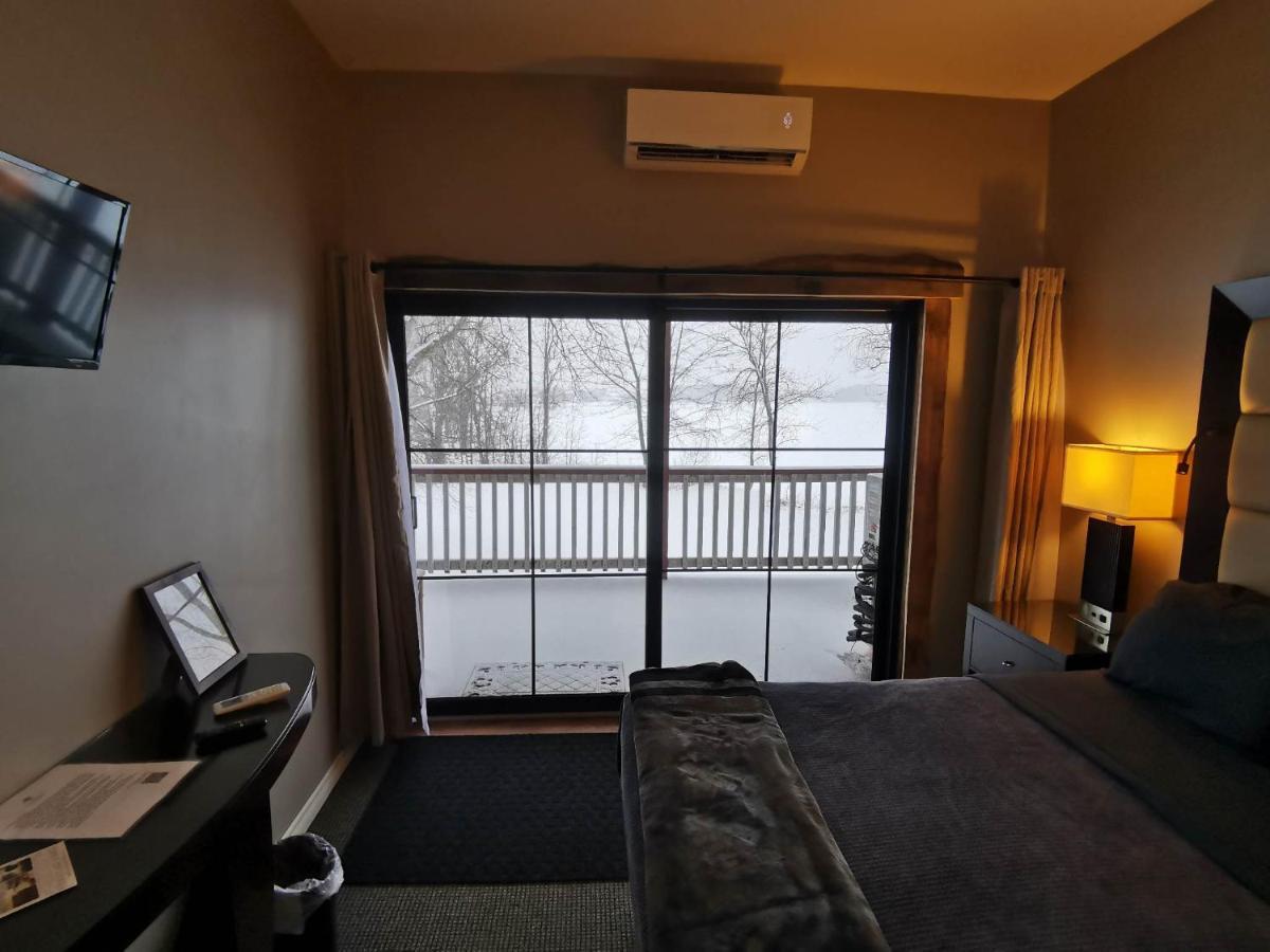 Stoco Lake Lodge Tweed Eksteriør billede