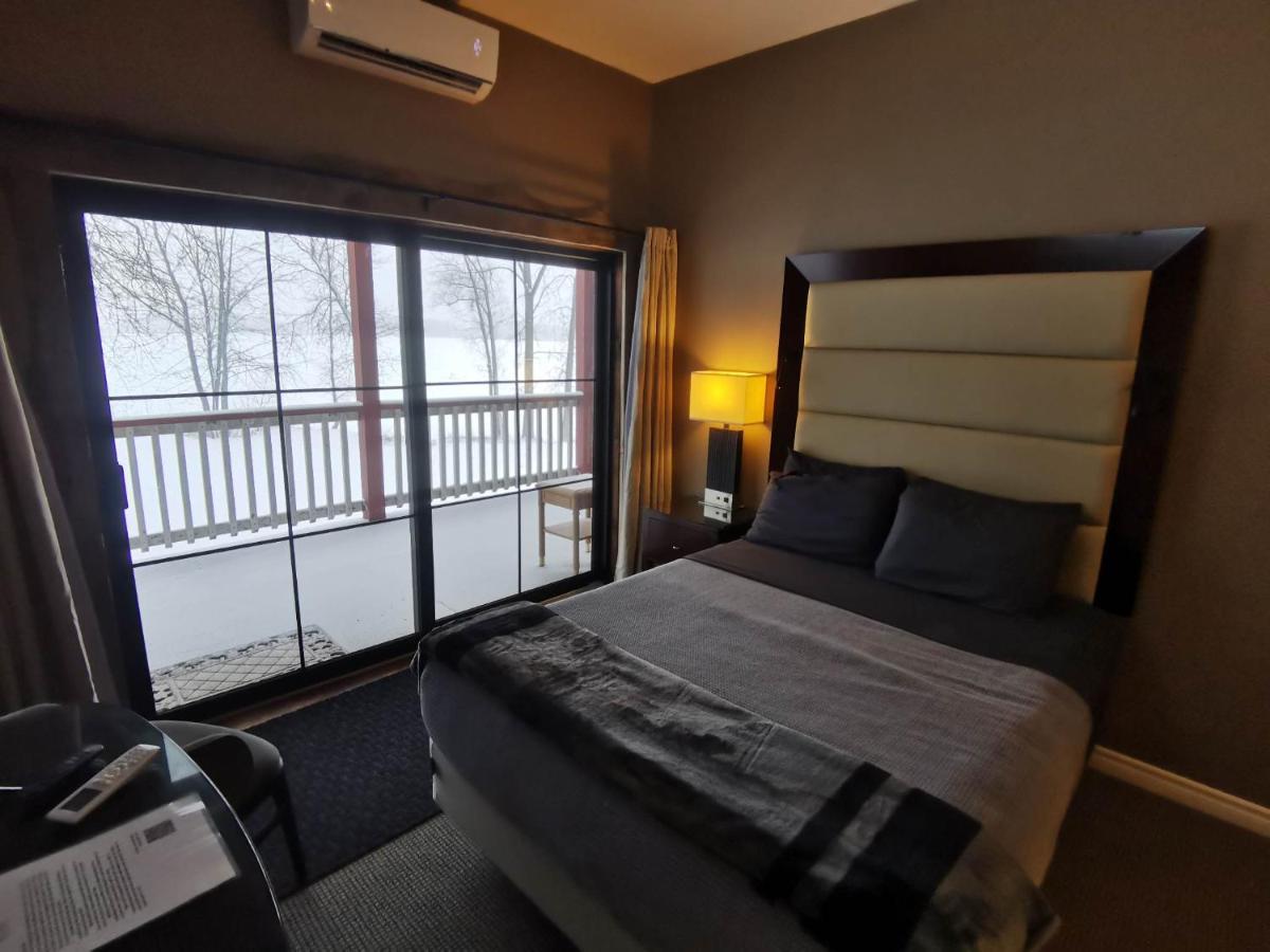 Stoco Lake Lodge Tweed Eksteriør billede